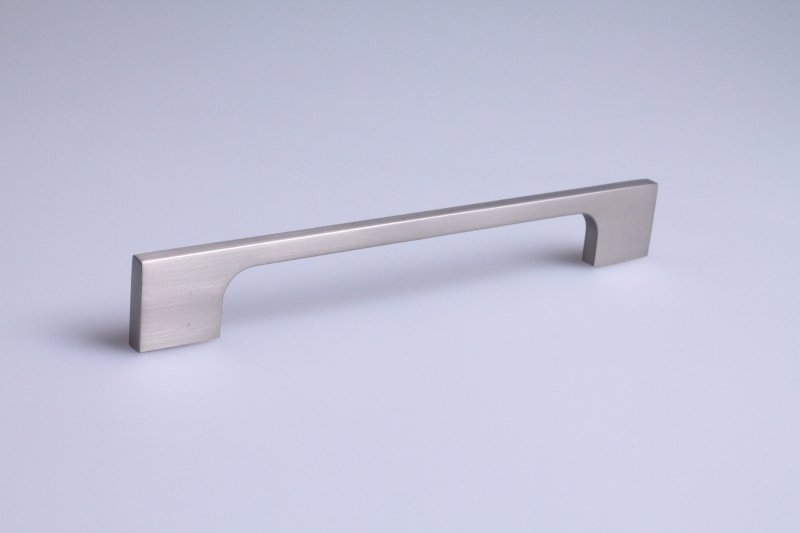 GREEP ZMC RVS-KLEUR 160MM