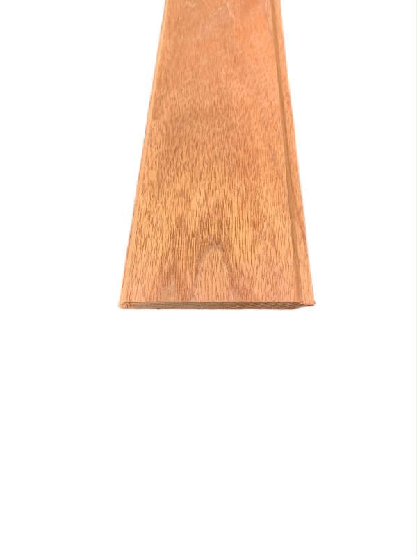 Meranti schroot v-groef 11x107 mm (af te nemen per veelvoud van 5st) -- op uitloop--