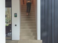 Quickstep LVT Blos Chia eik Light grey 5mm Quickstep LVT Blos Chia eik Light grey 5mm