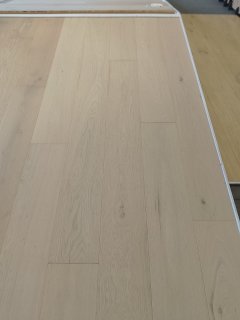 °Neutral Oak1-strip Accent Peall White Extra Matt Bevel 4S Brushed 2200x220x13.5mm