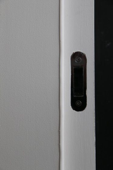 °ECLIPSE -018- MAGNETISCH WC SLOT ZWART 90/50