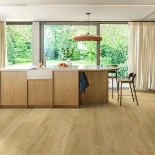 Quick-Step Impressive Ultra amandelbruine eik 12 mm waterbestendig laminaat