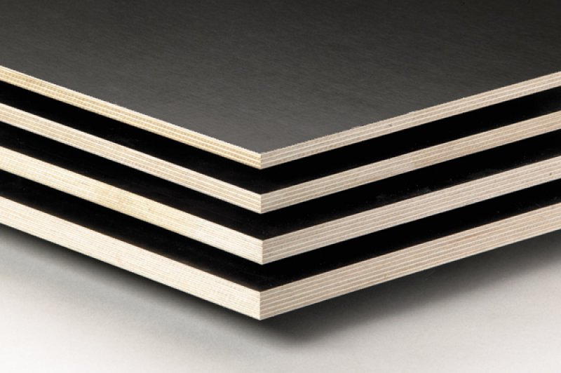 Interform zwart 12 mm - Betonplex berken 120g 1.2mm tolerantie in dikte toegestaan
