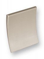KNOP VIERKANT GEBOGEN RVS KLEUR 80x80x18 AS 32MM n KNOP VIERKANT GEBOGEN RVS KLEUR 80x80x18 AS 32MM n