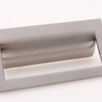 GREEP RVS KLEUR 128x66x25MM AS 64/96MM new GREEP RVS KLEUR 128x66x25MM AS 64/96MM new