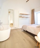 Lalegno ESSENTIALS15-CLASSIC-190-SAUTERNES-BCLASSIC-Abrossé - fumé - vernis naturel1900 x 190 x 15/4