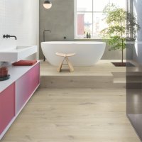Quickstep LVT Bloom Katoenbeige eik Beige 6mm