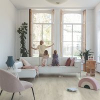 Quickstep LVT Bloom Katoenwitte eik blush White 6mm