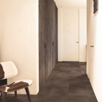 Quickstep LVT Alpha Vinyl Tiles 4mm Kaneelrots Dark grey