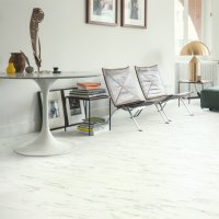 Quickstep LVT Alpha Vinyl Tiles 4 plus 1mm Wit Carrara-marmer White